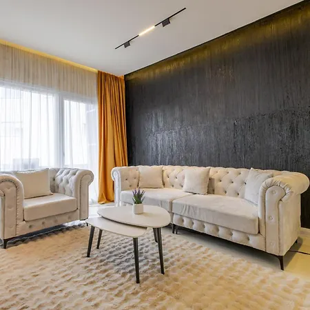 Vila88 Ad * ティラナ